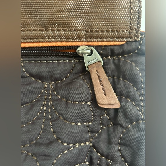 Fossil Key-Per Brown and Orange Quilted Purse in Good Condition - Picture 8 of 12